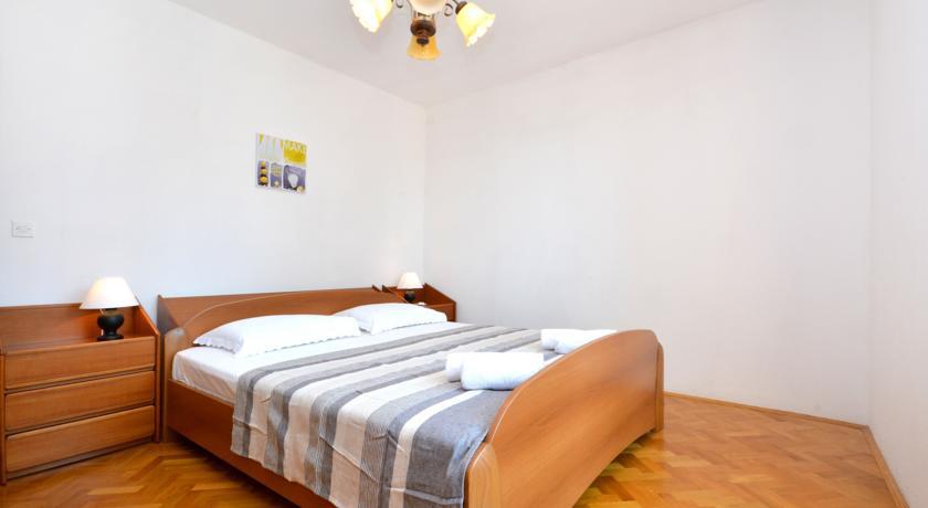 Apartment Joe Light Podstrana Pokoj fotografie